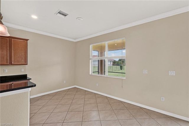 3576 Valle Santa CIR, Cape Coral, FL 33909
