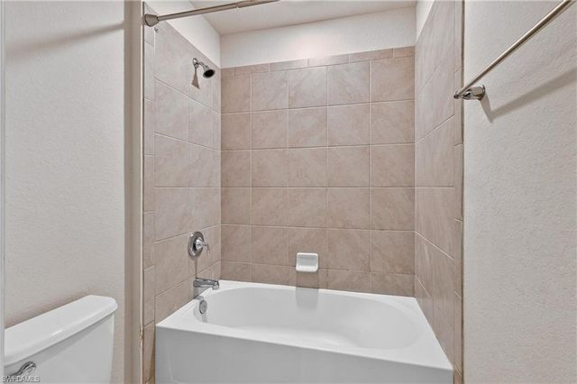 3576 Valle Santa CIR, Cape Coral, FL 33909