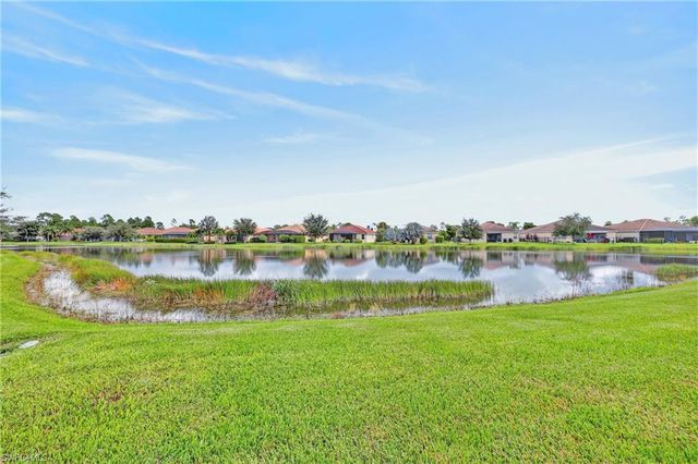 3576 Valle Santa CIR, Cape Coral, FL 33909