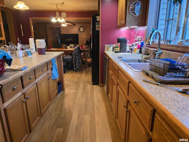 13960 Meridian Road, Carterville, IL 62918