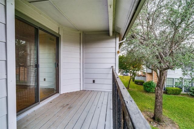 15151 Berry Trail 1208, Dallas, TX 75248