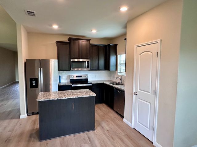 314 Foster Lane, Anna, TX 75409