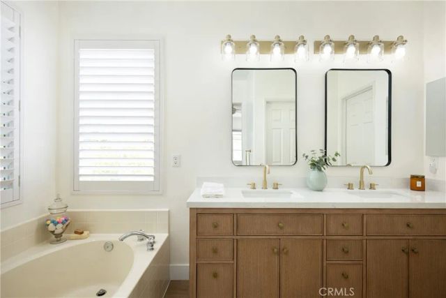 9 Kyle Court, Ladera Ranch, CA 92694
