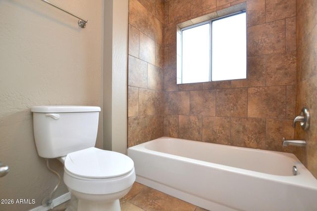 7218 E BELLEVIEW Street 4, Scottsdale, AZ 85257