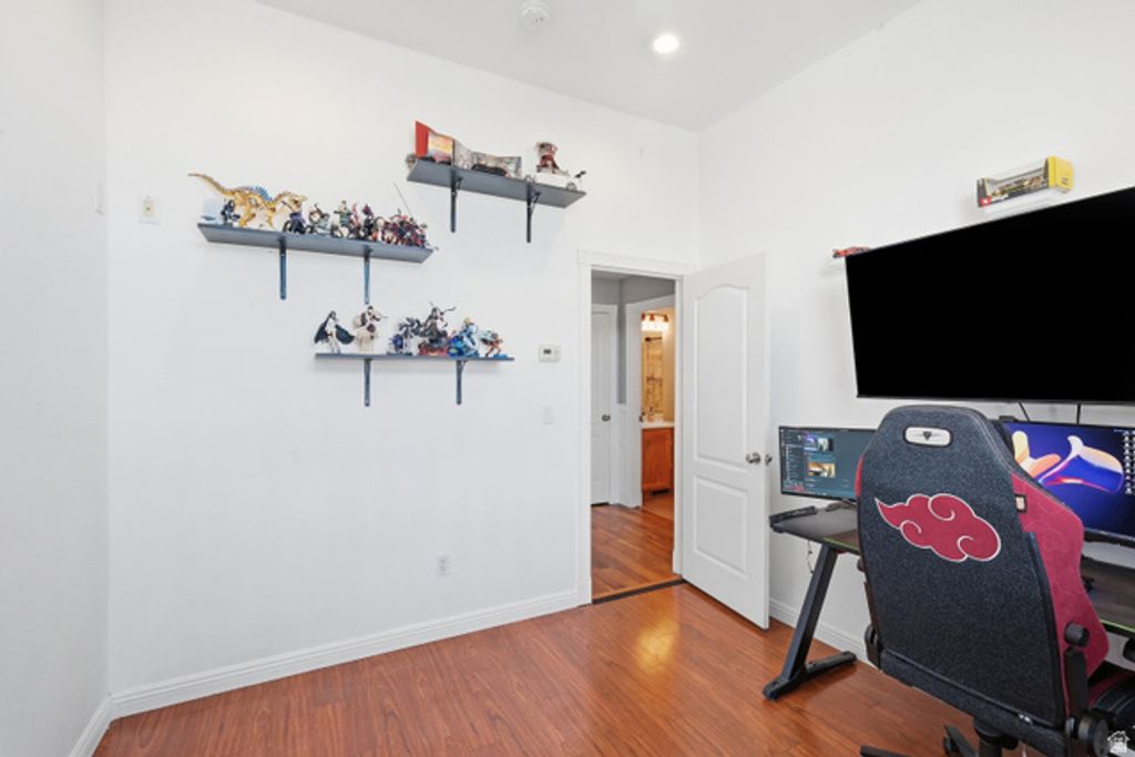 Image 20 of property listing at 860 W 2980 S, Nibley, UT 84321