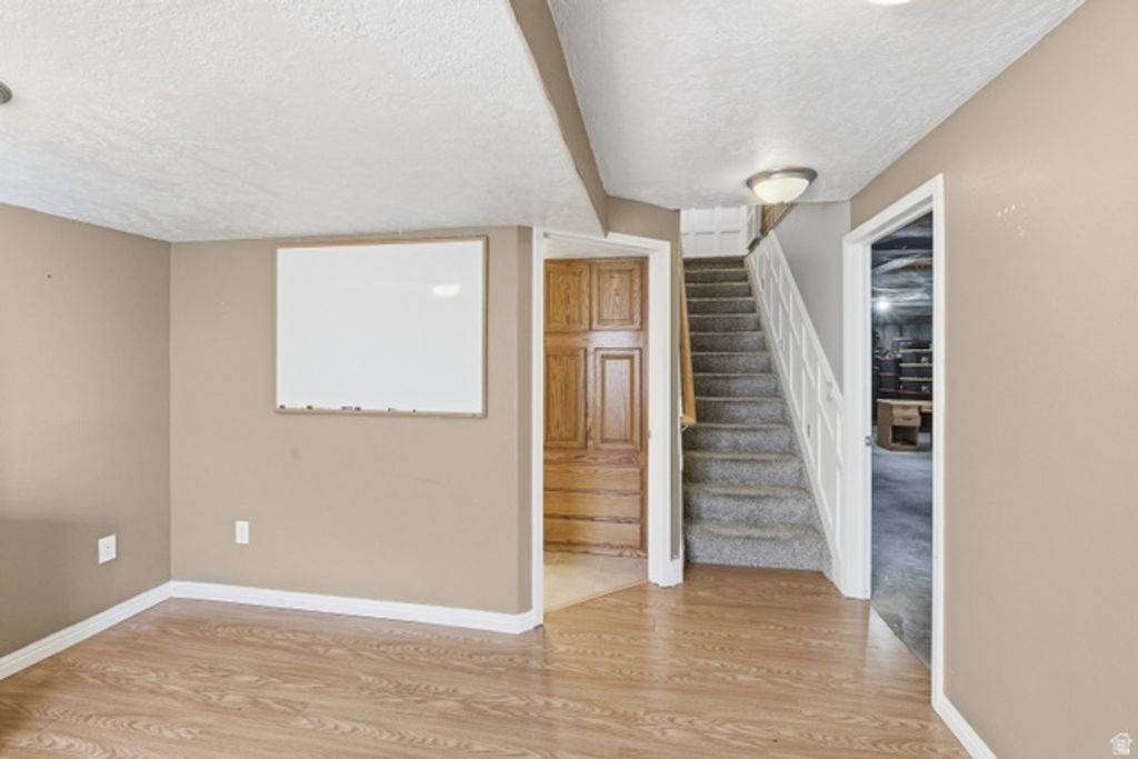Image 25 of property listing at 860 W 2980 S, Nibley, UT 84321