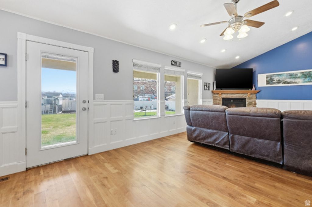 Image 6 of property listing at 860 W 2980 S, Nibley, UT 84321