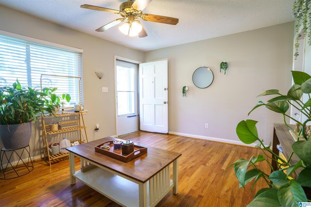 2105 5TH PLACE NE, Center Point, AL 35215