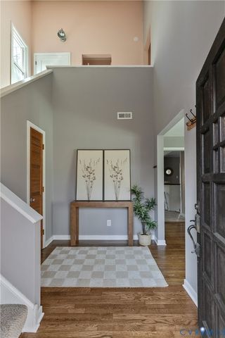 1800 Glencove Ln, Richmond, VA 23225