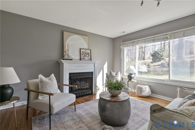 1800 Glencove Ln, Richmond, VA 23225