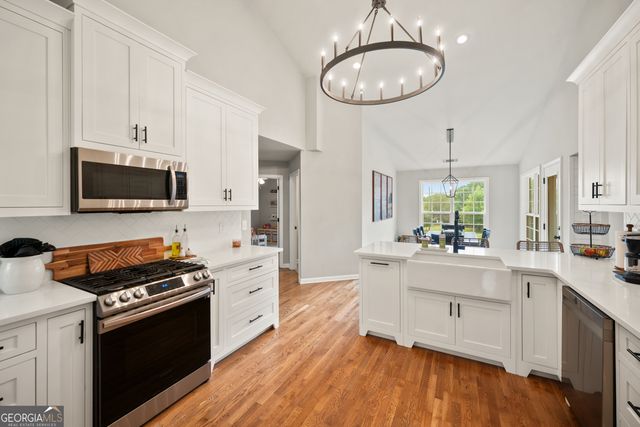 96 William Freeman Road, Hoschton, GA 30548