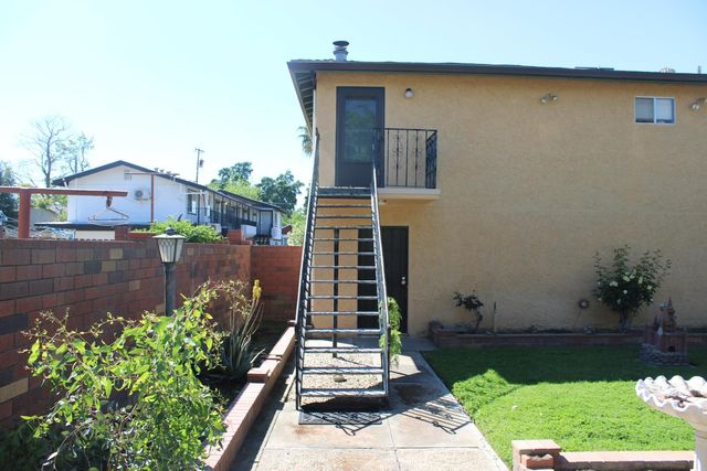 2387 Erickson St, Sacramento, CA 95815