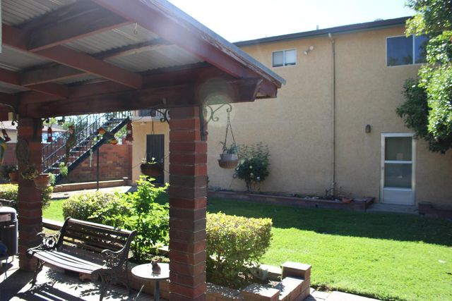 2387 Erickson St, Sacramento, CA 95815