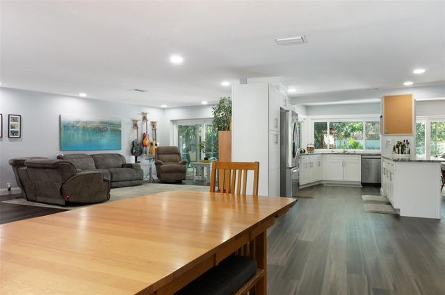 1467 RIDGE TOP WAY, Clearwater, FL 33765