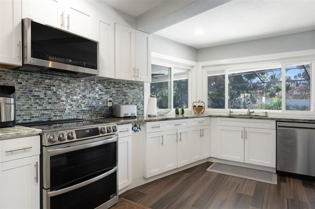 1467 RIDGE TOP WAY, Clearwater, FL 33765