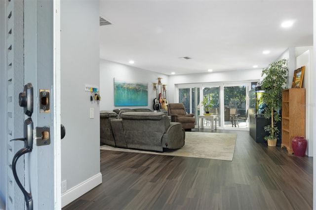 1467 RIDGE TOP WAY, Clearwater, FL 33765