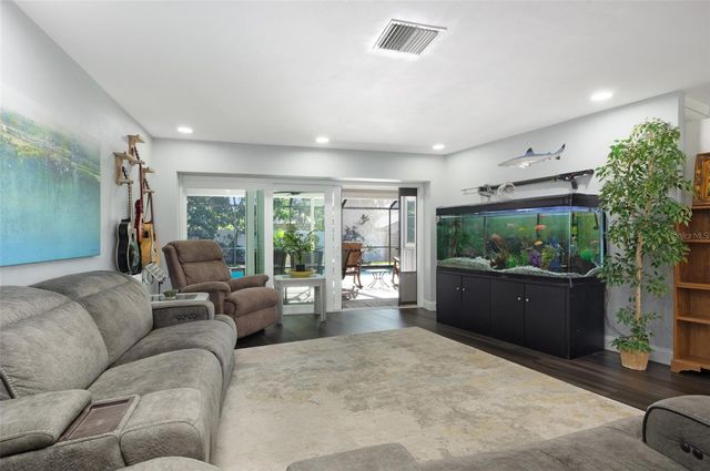 1467 RIDGE TOP WAY, Clearwater, FL 33765