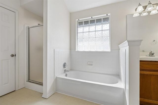 1708 Creekside Court, Norman, OK 73071