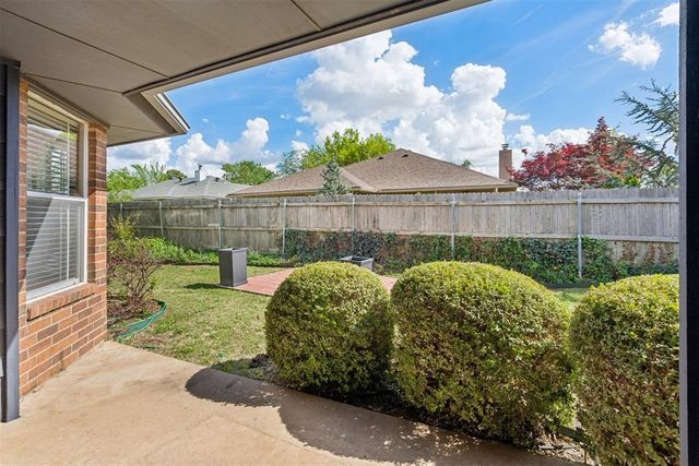 1708 Creekside Court, Norman, OK 73071
