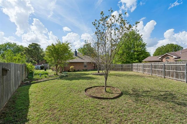 1708 Creekside Court, Norman, OK 73071