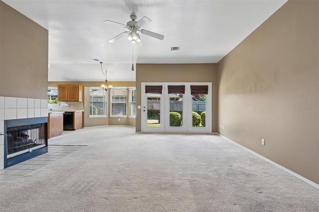 1708 Creekside Court, Norman, OK 73071
