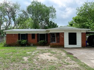 730 High School Drive, Seagoville, TX 75159