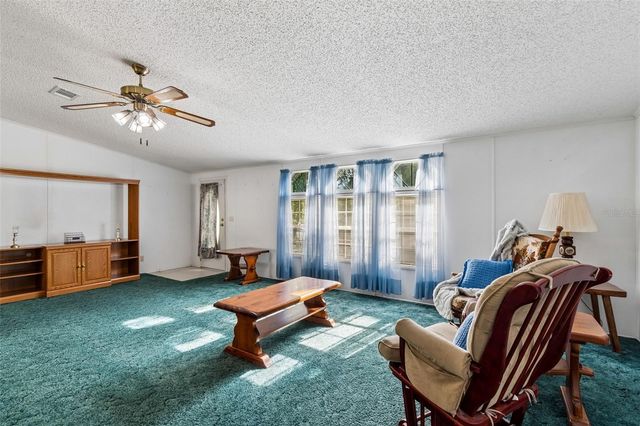 37913 PALMETTO PALM DRIVE, Zephyrhills, FL 33542