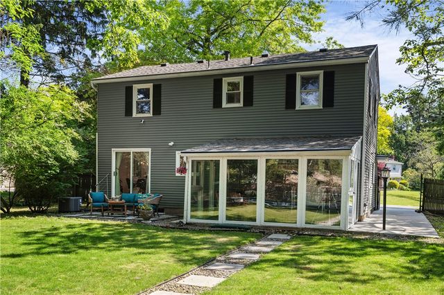 41 Alberta Drive, Penfield, NY 14526