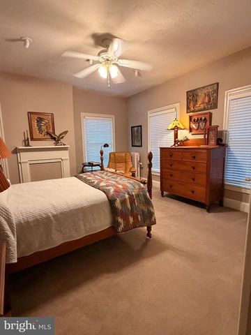 200 E POMFRET ST, Carlisle, PA 17013