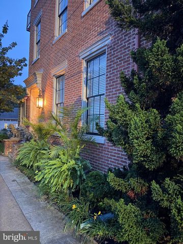 200 E POMFRET ST, Carlisle, PA 17013