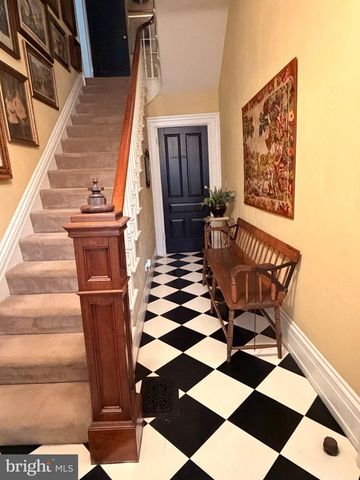 200 E POMFRET ST, Carlisle, PA 17013