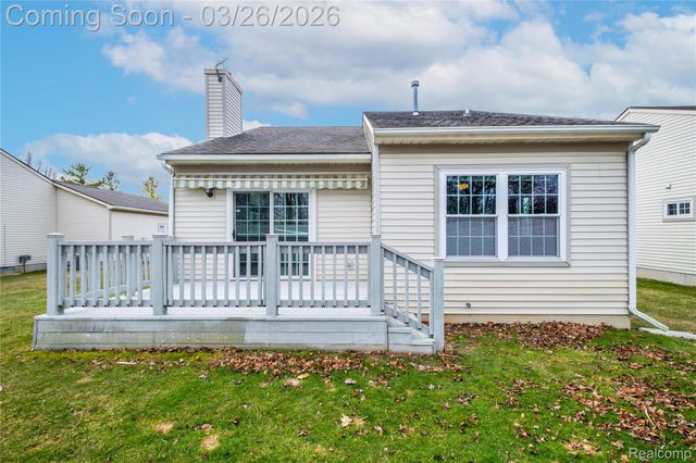 453 Pagels Court 7, Grand Blanc, MI 48439