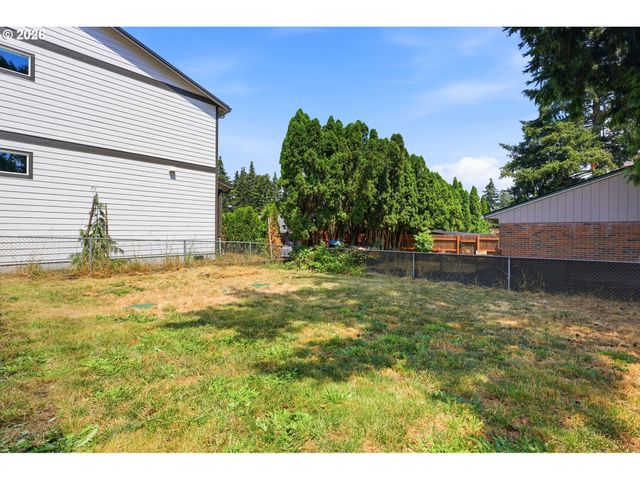 801 Ne 104TH Ave, Vancouver, WA 98664