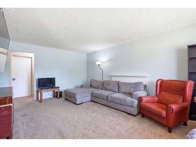 801 Ne 104TH Ave, Vancouver, WA 98664