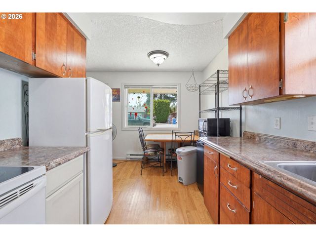 801 Ne 104TH Ave, Vancouver, WA 98664