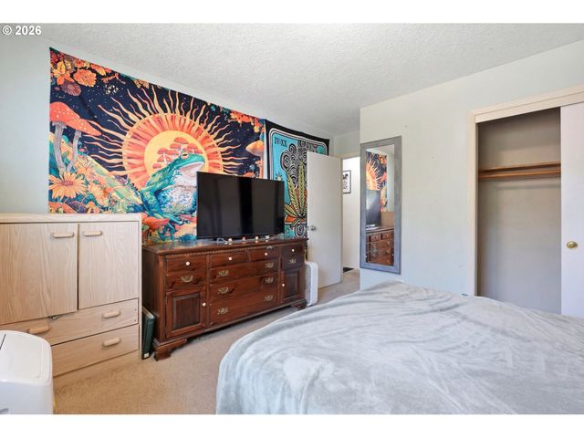 801 Ne 104TH Ave, Vancouver, WA 98664