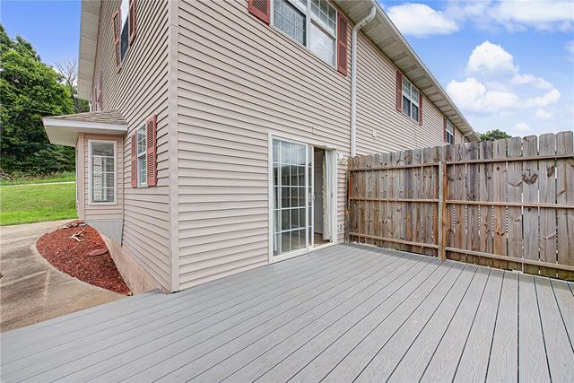 18 Green Meadow Lane, Holiday Island, AR 72631