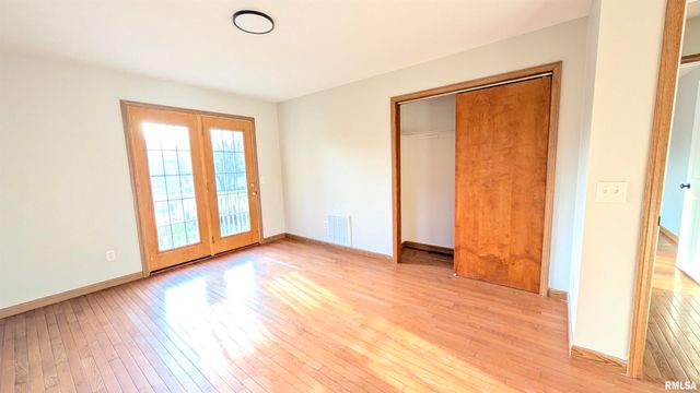 200 LASALLE Boulevard, Marquette Heights, IL 61554