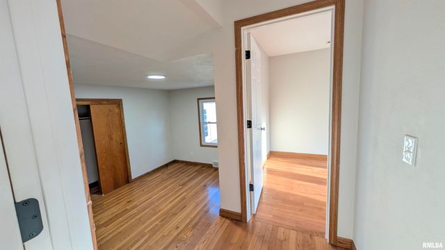 200 LASALLE Boulevard, Marquette Heights, IL 61554