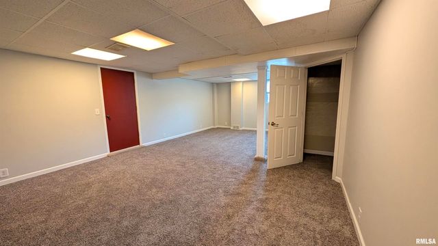 200 LASALLE Boulevard, Marquette Heights, IL 61554