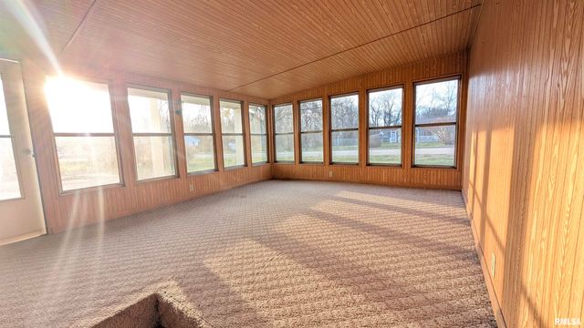 200 LASALLE Boulevard, Marquette Heights, IL 61554