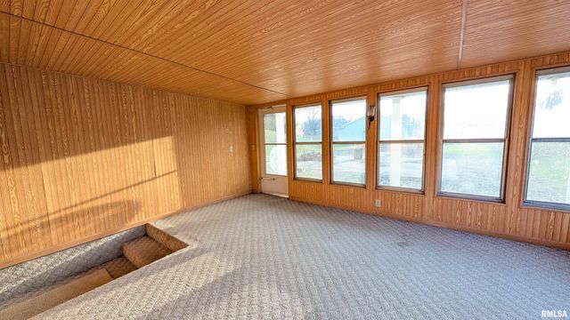 200 LASALLE Boulevard, Marquette Heights, IL 61554