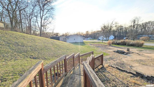 200 LASALLE Boulevard, Marquette Heights, IL 61554