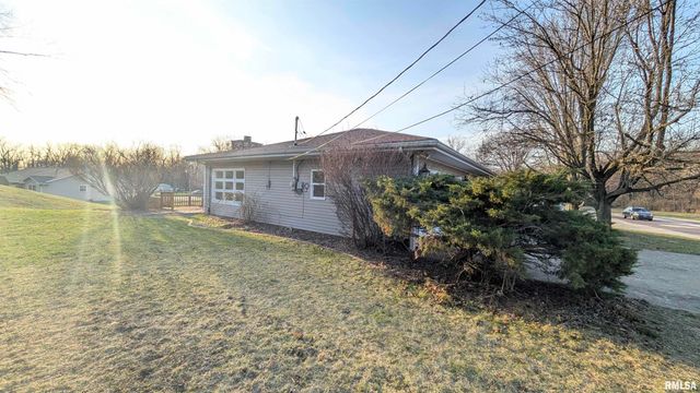 200 LASALLE Boulevard, Marquette Heights, IL 61554