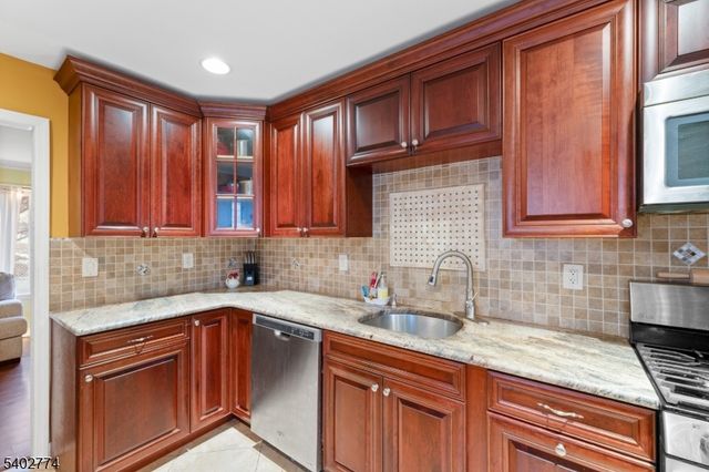 39 Prospect Ave., Edison Twp., NJ 08817