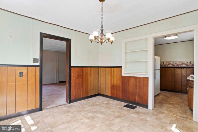 3513 BEAUFORT ST, Harrisburg, PA 17111