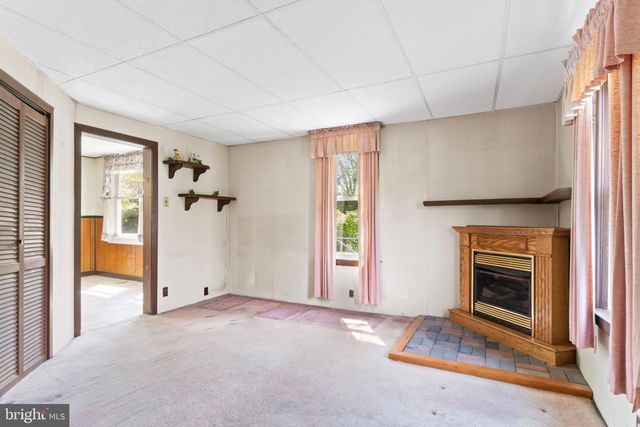 3513 BEAUFORT ST, Harrisburg, PA 17111