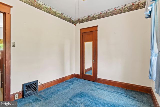 3513 BEAUFORT ST, Harrisburg, PA 17111