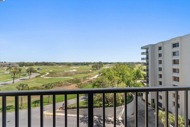 6 BELLEVIEW BOULEVARD 608, Belleair, FL 33756