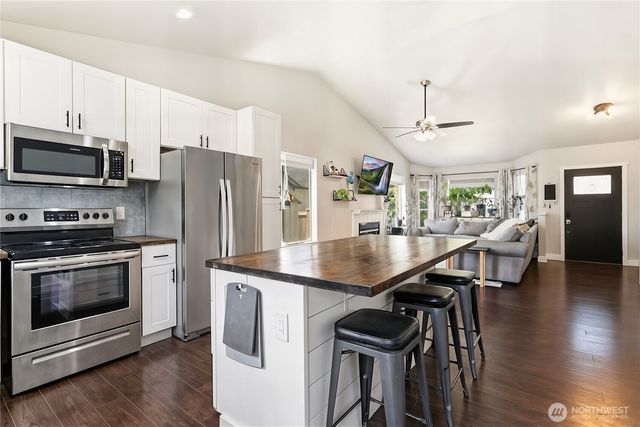 22919 SE 283rd Street, Maple Valley, WA 98038